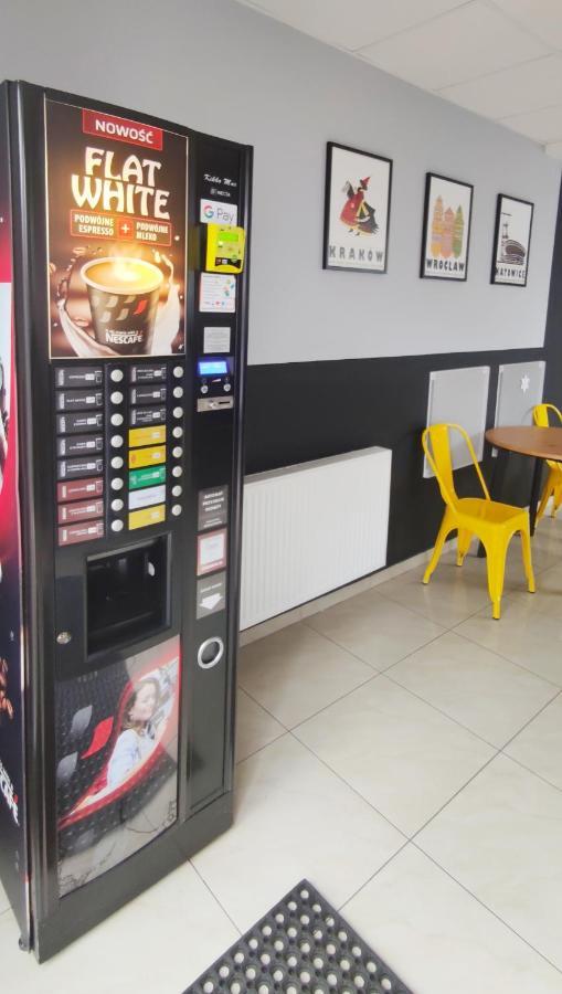 Grey Z Lazienka , Darmowy Parking, Zameldowanie Bezobslugowe Hostel Posen