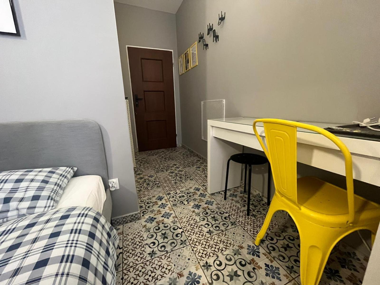 Hostel Grey Z Lazienka , Darmowy Parking, Zameldowanie Bezobslugowe *