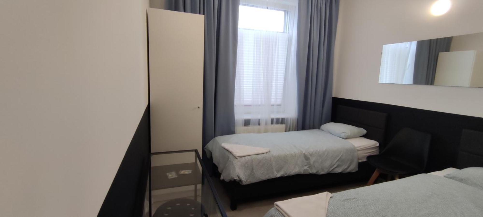 Grey Z Lazienka , Darmowy Parking, Zameldowanie Bezobslugowe Hostel Poznaň